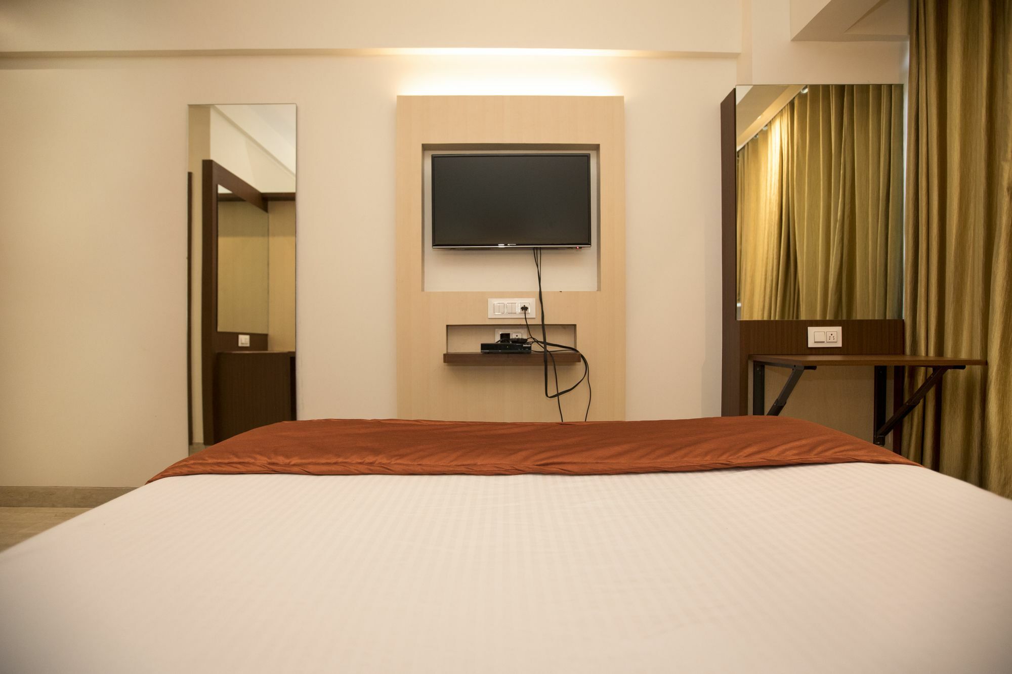 Hotel Spring Inn Mumbai Dış mekan fotoğraf