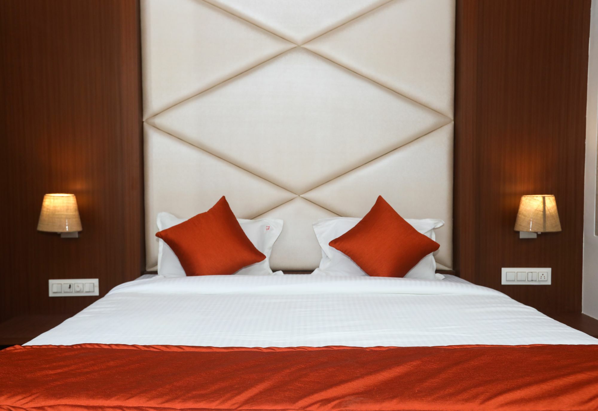 Hotel Spring Inn Mumbai Dış mekan fotoğraf